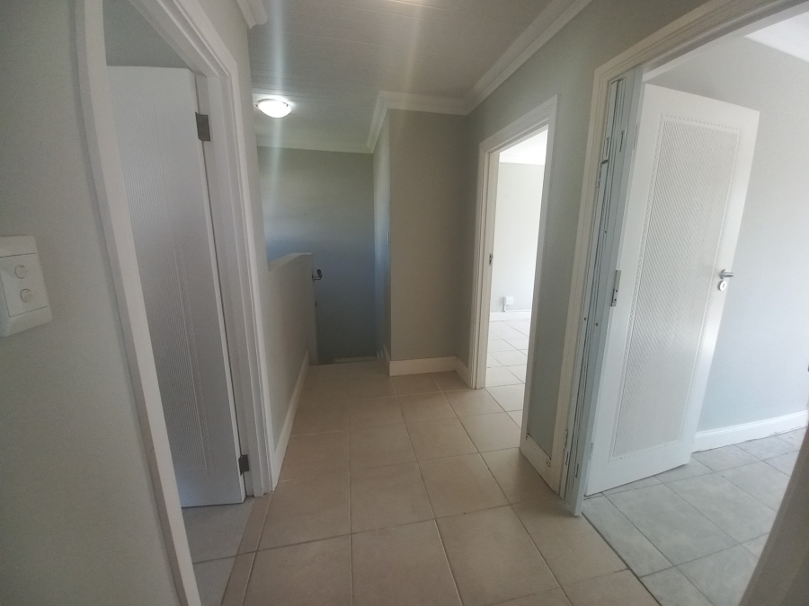 To Let 3 Bedroom Property for Rent in Gonubie Eastern Cape